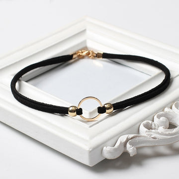 Vintage Velvet Metal Circle Choker