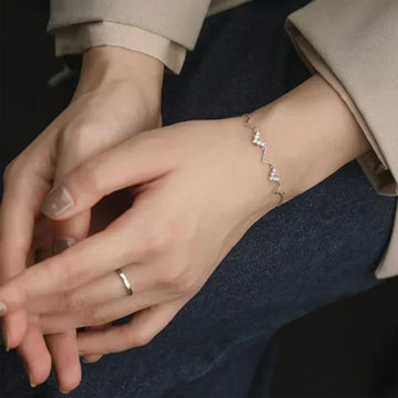 Creative Retro Wave Resizable Bracelet