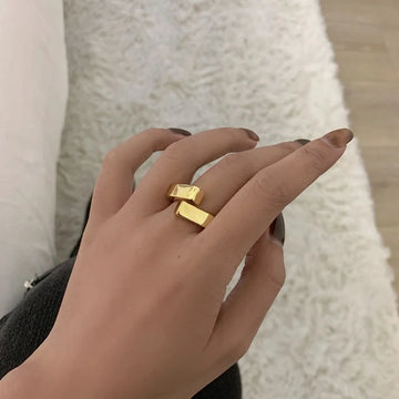 Geometric Rectangle Hug Adjustable Ring