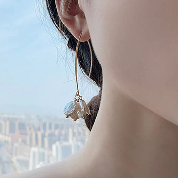 Round Pearl Flower Shape Dangle Earrings