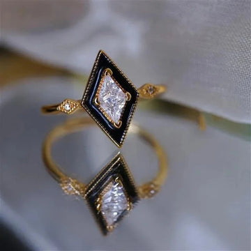 Classic 14K Gold Diamond Zircon Ring