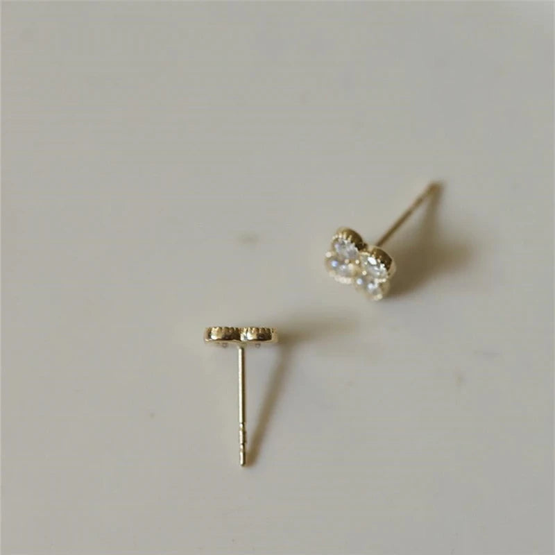 925 Sterling Silver Simple Temperament Flower Zircon Earrings