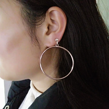 Classic Geometric Round Clip On Earrings