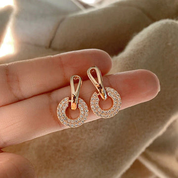 Exquisite Luxury Rhinestone Stud Earrings