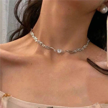 Irregular Choker Necklace