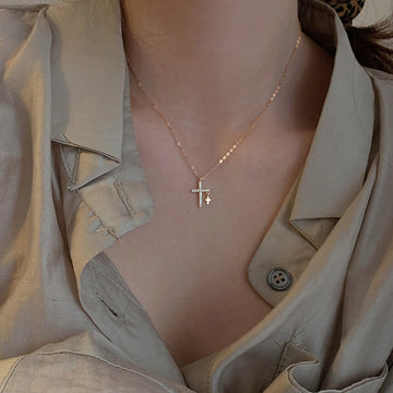 Luxury Zircon Cross Pendant Necklace