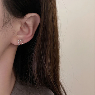 Heart Shape Minimalist Clip On Earrings